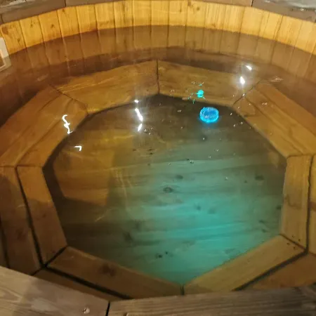 Pensjonat Illaberek Vendeghaz *