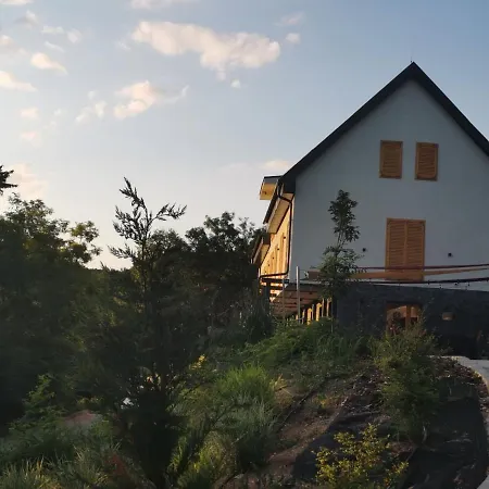 Illaberek Vendeghaz Pensjonat