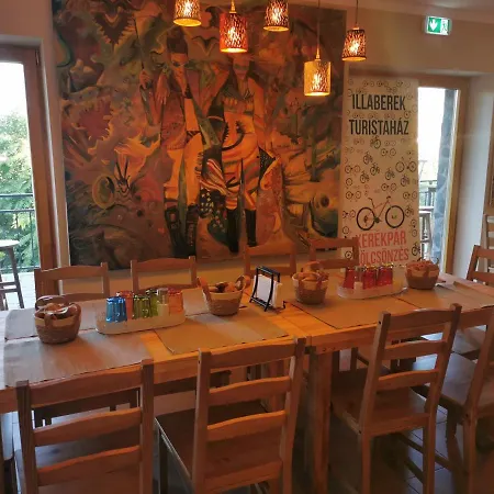 Pensjonat Illaberek Vendeghaz *