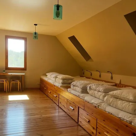 Illaberek Vendeghaz *