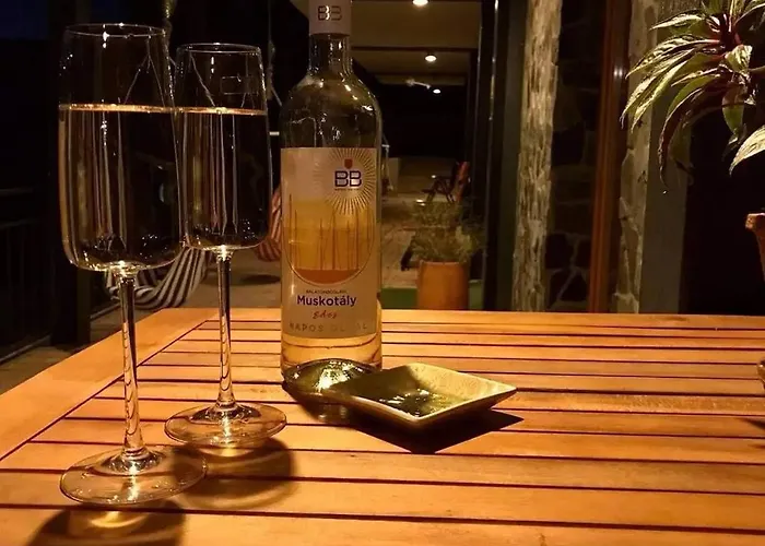 Illaberek Vendeghaz Gasthuis Sukoró